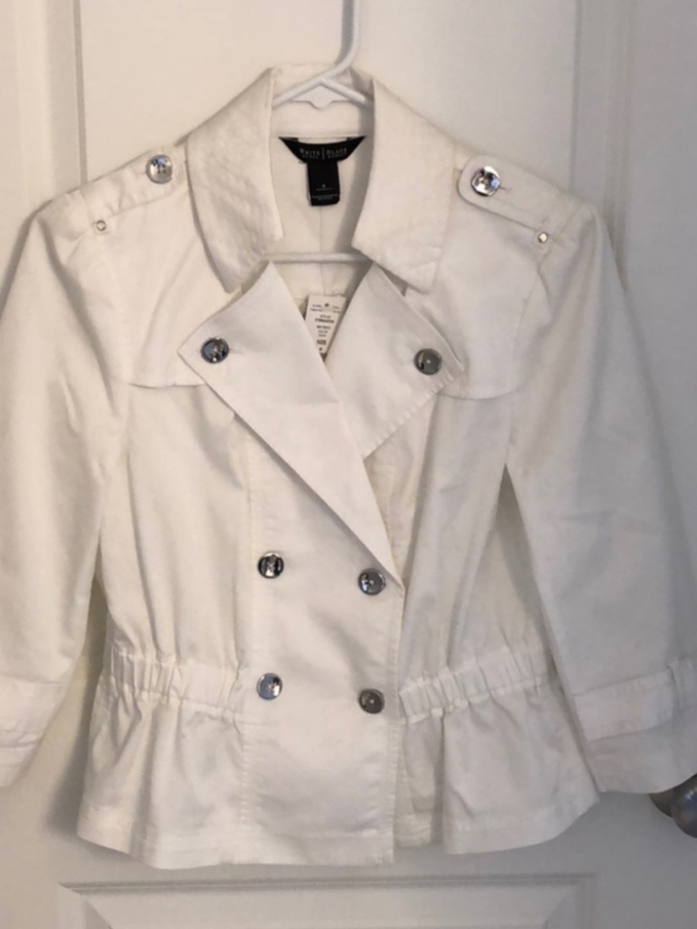 New With Tags White House Black Market White Jacket Size 6